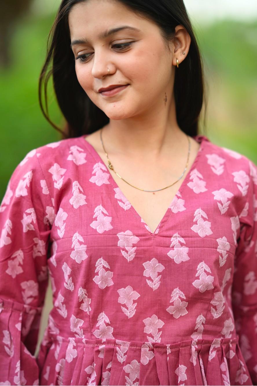 Gul Ruffle Top