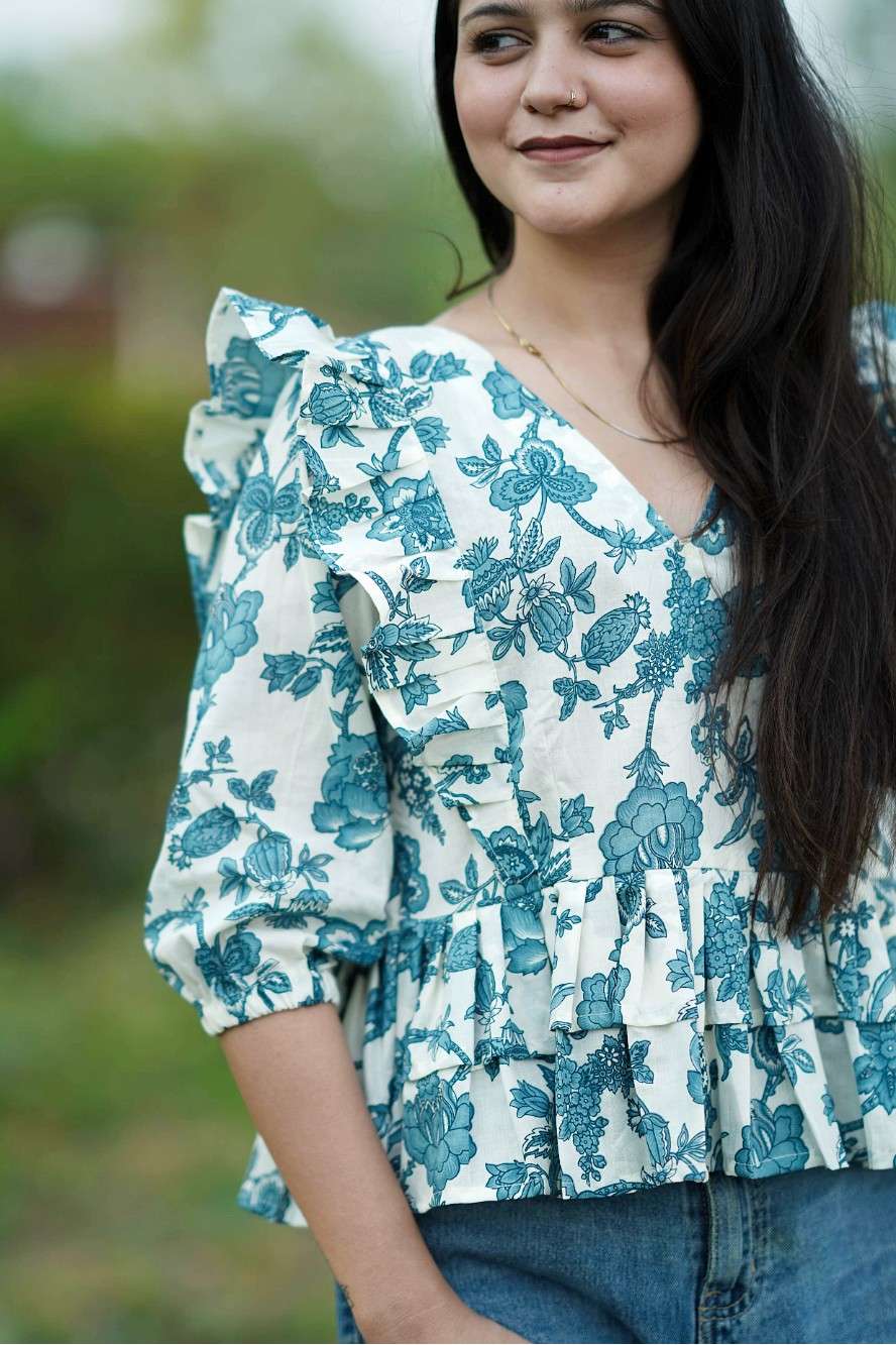 Neel Ruffle Top